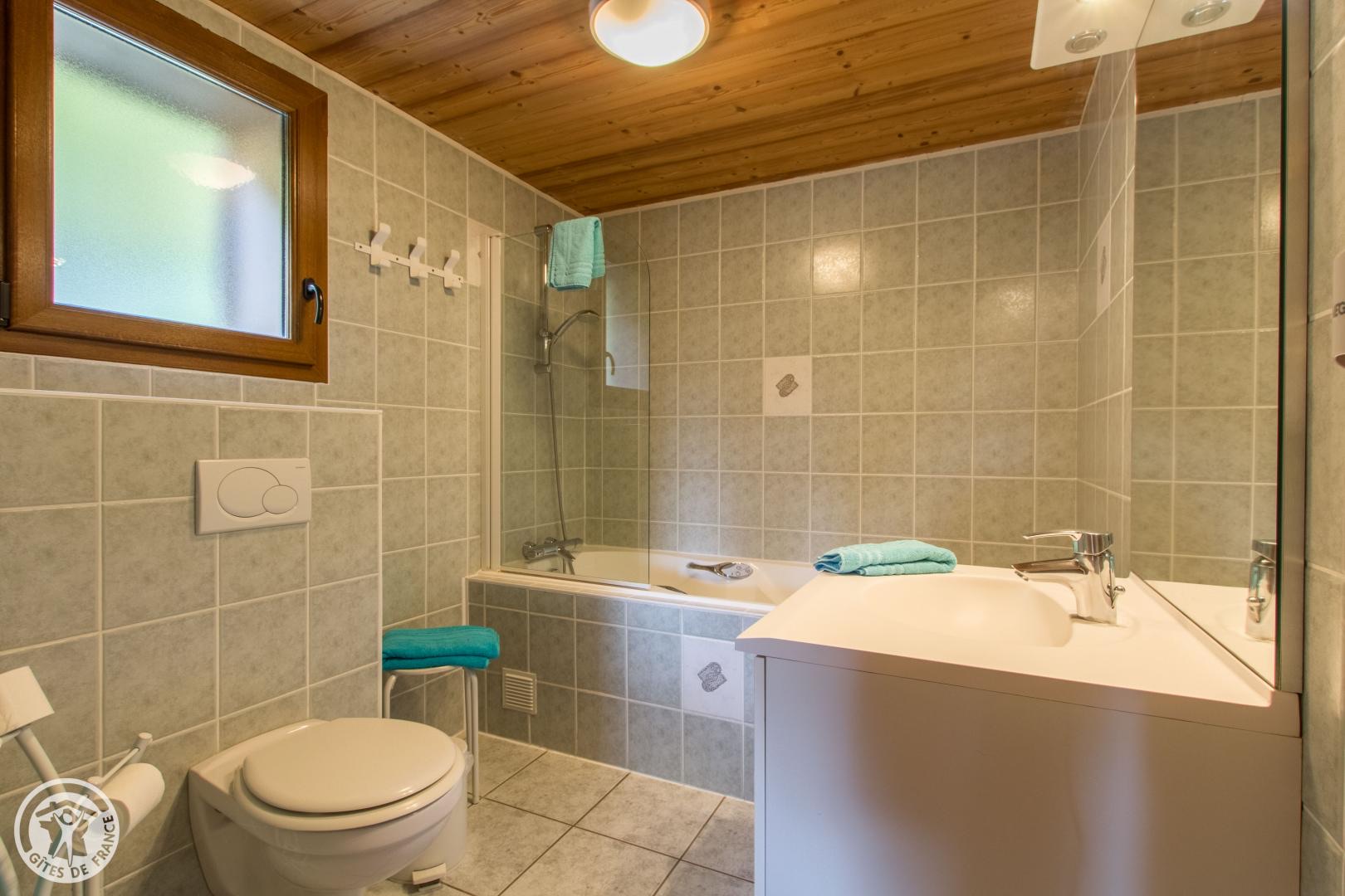 Salle de bain du chalet à Châtel